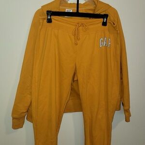 GAP Golden Mustard Hoodie & Jogger Set
